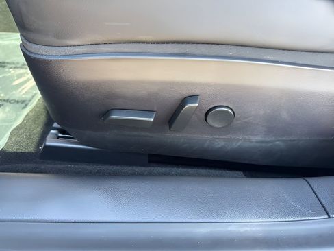 Used 2020 Tesla Model 3 Performance image 10