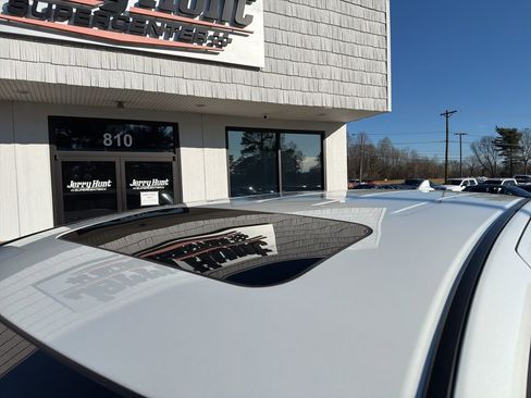 Used 2021 Honda Odyssey Touring image 12