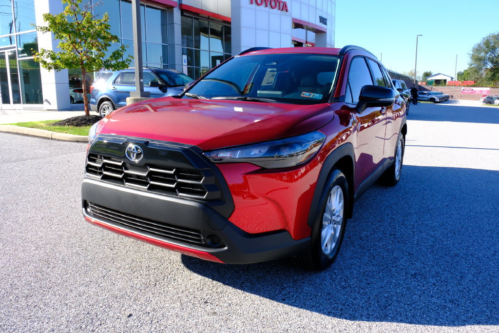New 2026 Toyota Corolla Cross LE w/ Cold Weather Package AWD/4WD image 7