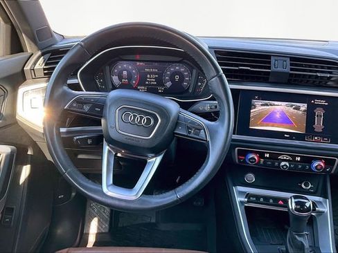 Used 2020 Audi Q3 2.0T Premium Plus w/ Premium Plus Package image 5