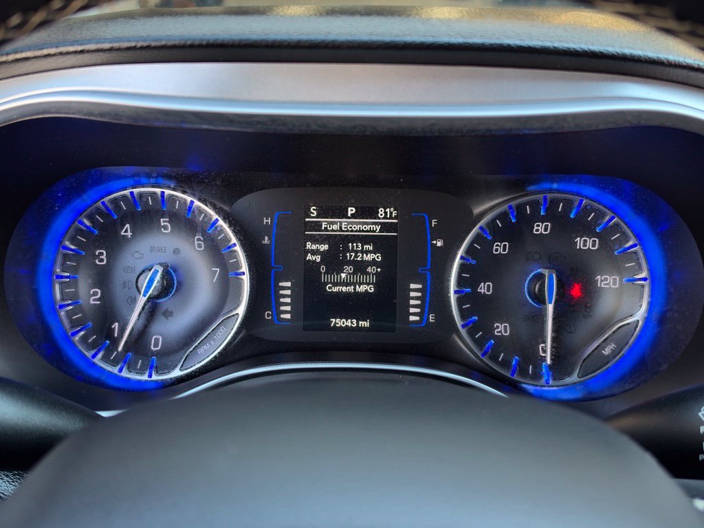 Used 2019 Chrysler Pacifica Touring-L w/ S Appearance Package FWD image 30