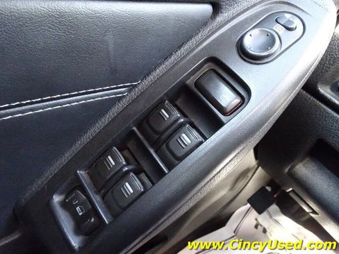 Used 2009 HUMMER H3T Alpha AWD/4WD image 23