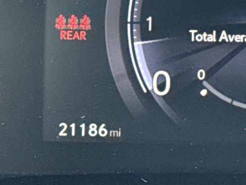 Used 2023 Lexus RX 350 w/ Luxury Package image 22