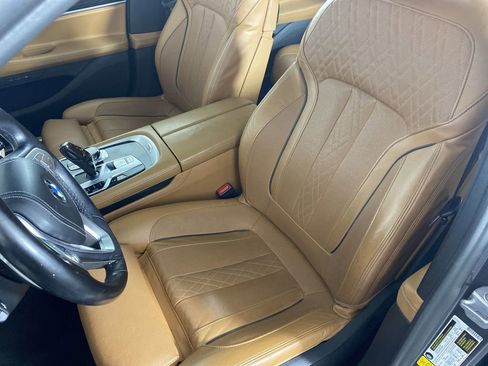 Used 2019 BMW 740i xDrive w/ Executive Package image 23