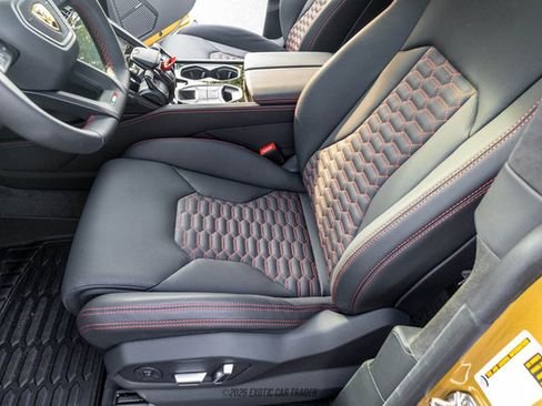 Used 2024 Lamborghini Urus S AWD/4WD image 28