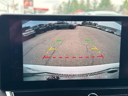 New 2026 Nissan Altima 2.5 SV w/ SV Special Edition Package AWD/4WD image 21