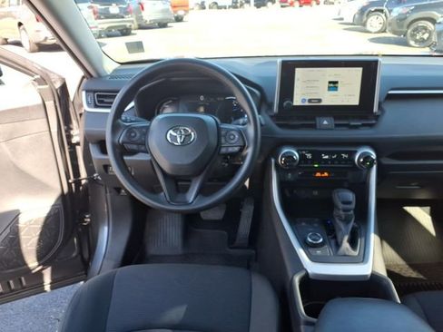 Used 2024 Toyota RAV4 LE image 12