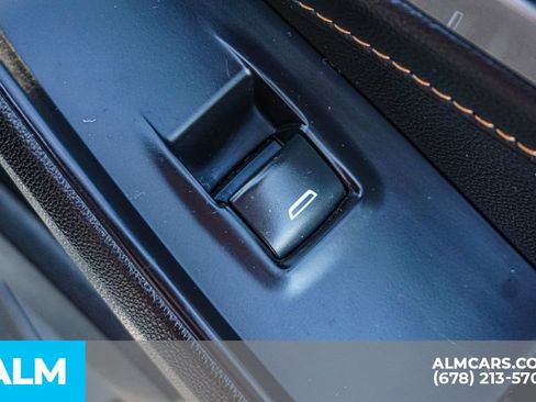 Used 2021 Chevrolet Traverse RS w/ LPO, Floor Liner Package image 57