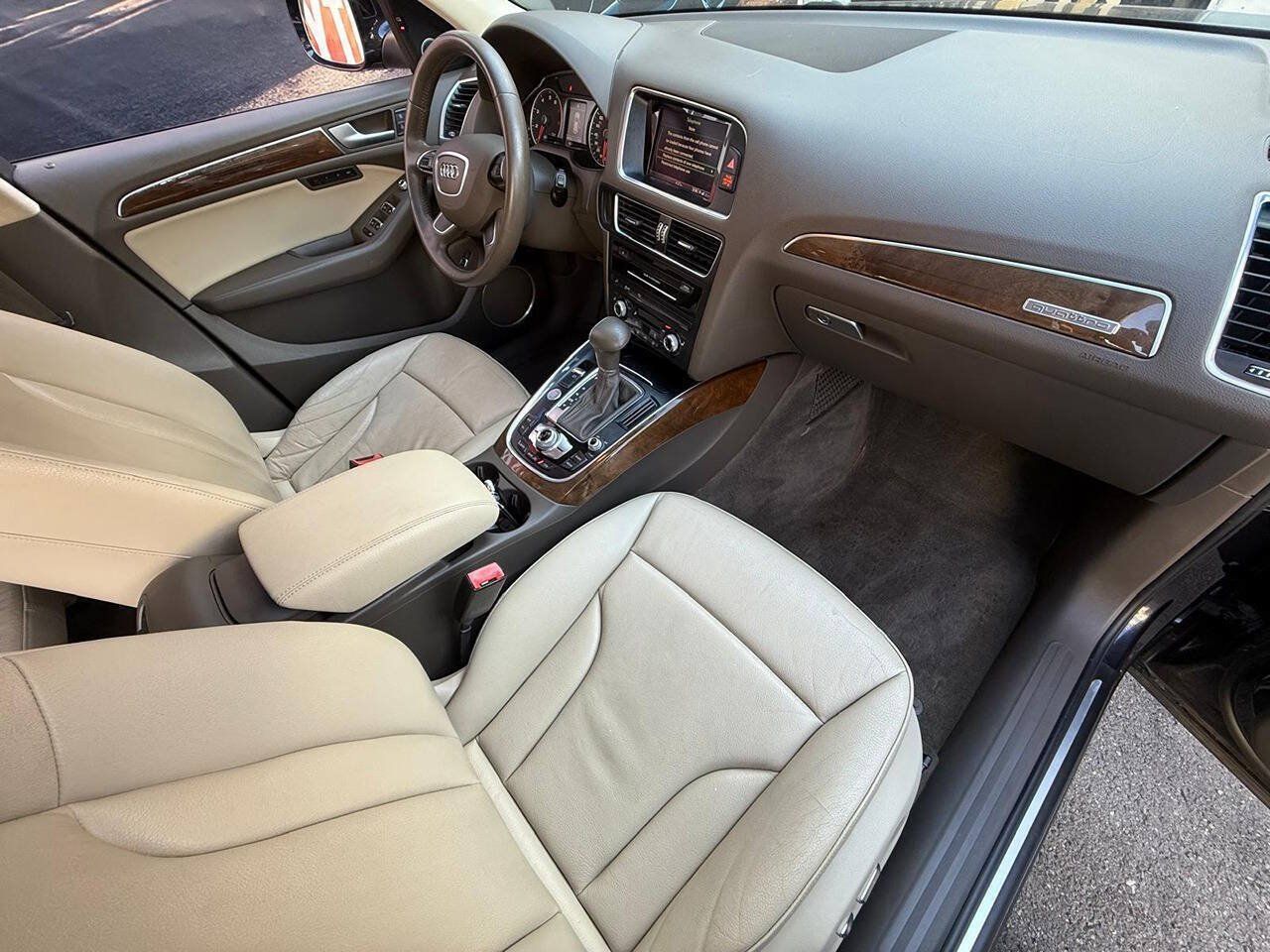 Used 2015 Audi Q5 2.0T Premium Plus w/ Technology Package AWD/4WD image 6