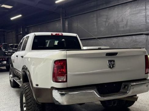 Used 2017 RAM 3500 Tradesman w/ Chrome Appearance Group AWD/4WD image 5