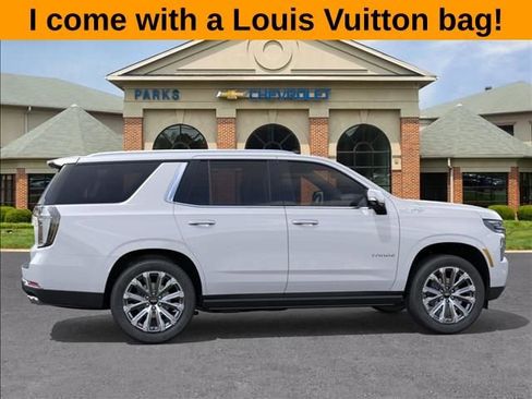 New 2026 Chevrolet Tahoe High Country AWD/4WD image 6