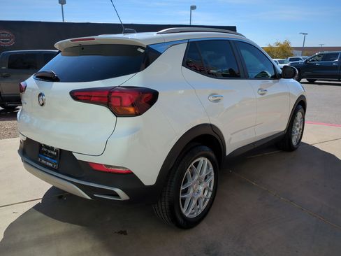 Certified 2021 Buick Encore GX Select image 5