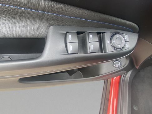 Used 2024 Buick Envista Sport Touring w/ Convenience I Package FWD image 11