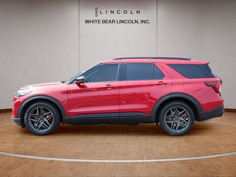 Used 2026 Ford Explorer ST w/ Sun And Sound Package AWD/4WD image 8