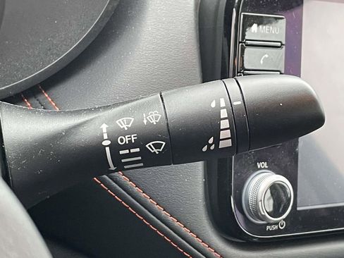 Used 2025 Nissan Versa SR w/ Trunk Package image 22