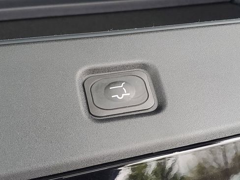 New 2026 Ford Expedition Active AWD/4WD image 33