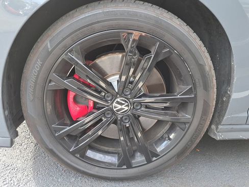 Used 2022 Volkswagen Jetta GLI Autobahn image 4