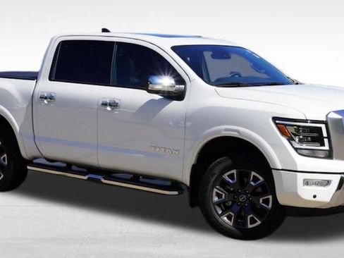 Used 2024 Nissan Titan Platinum Reserve w/ Moonroof Package image 1