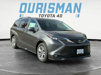 New 2025 Toyota Sienna XLE