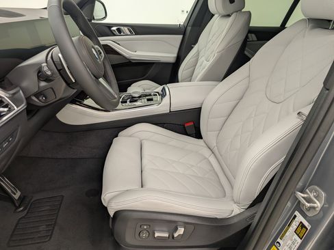 Used 2026 BMW X5 xDrive50e w/ M Sport Package AWD/4WD image 5