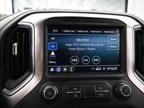 Used 2021 Chevrolet Silverado 1500 RST RWD image 23