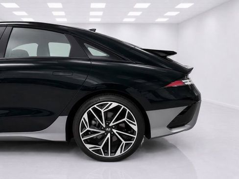 Used 2024 Hyundai Ioniq 6 SEL AWD/4WD image 4