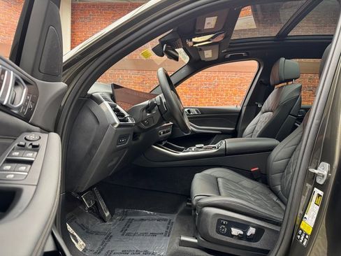 Certified 2024 BMW X5 xDrive40i w/ M Sport Package image 22