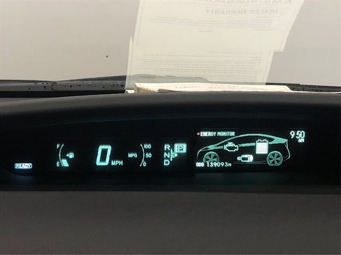 Used 2010 Toyota Prius Three image 14