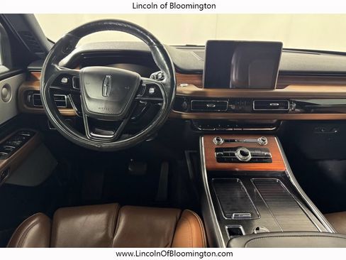 Used 2020 Lincoln Aviator Reserve w/ Equipment Group 202A AWD/4WD image 18
