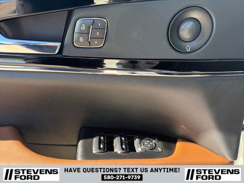 Used 2022 Lincoln Nautilus Reserve w/ Equipment Group 201A image 24