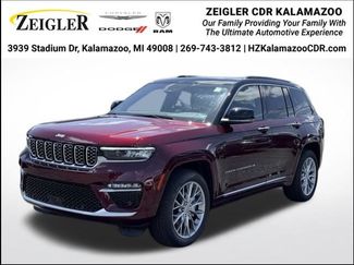 Certified 2025 Jeep Grand Cherokee Summit AWD/4WD video 1