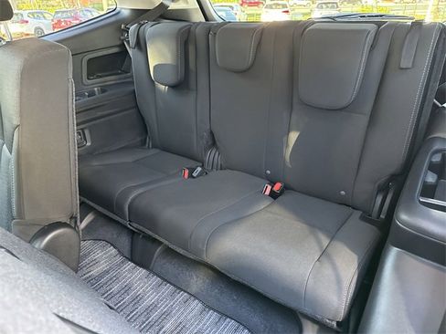 Certified 2025 Subaru Ascent Premium image 23