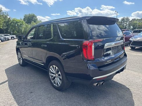 Used 2021 GMC Yukon Denali w/ Denali Premium Package AWD/4WD image 5