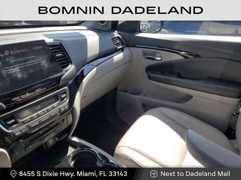 Used 2022 Honda Pilot Touring image 22