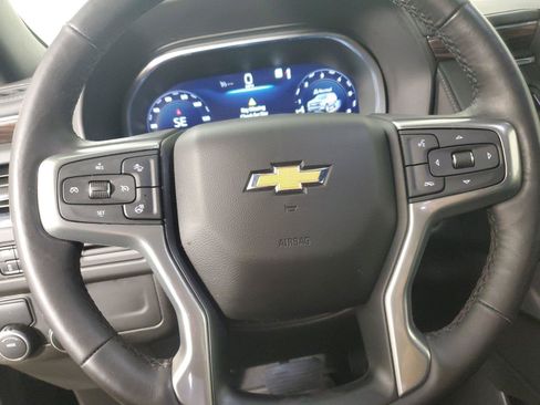 Used 2023 Chevrolet Tahoe LT w/ Luxury Package RWD image 23