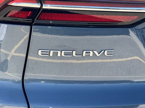 Used 2025 Buick Enclave Preferred FWD image 32