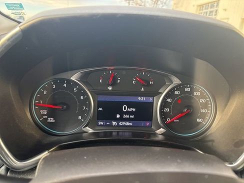 Used 2020 Chevrolet Equinox Premier image 13