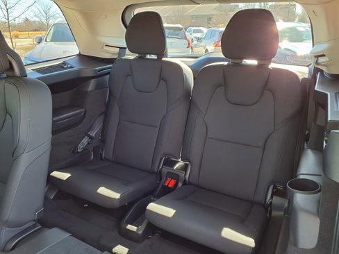 New 2026 Volvo XC90 B6 Plus w/ Protection Package AWD/4WD image 9