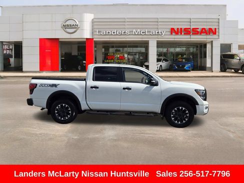 Used 2024 Nissan Titan PRO-4X w/ Pro-4x Convenience Package AWD/4WD image 2
