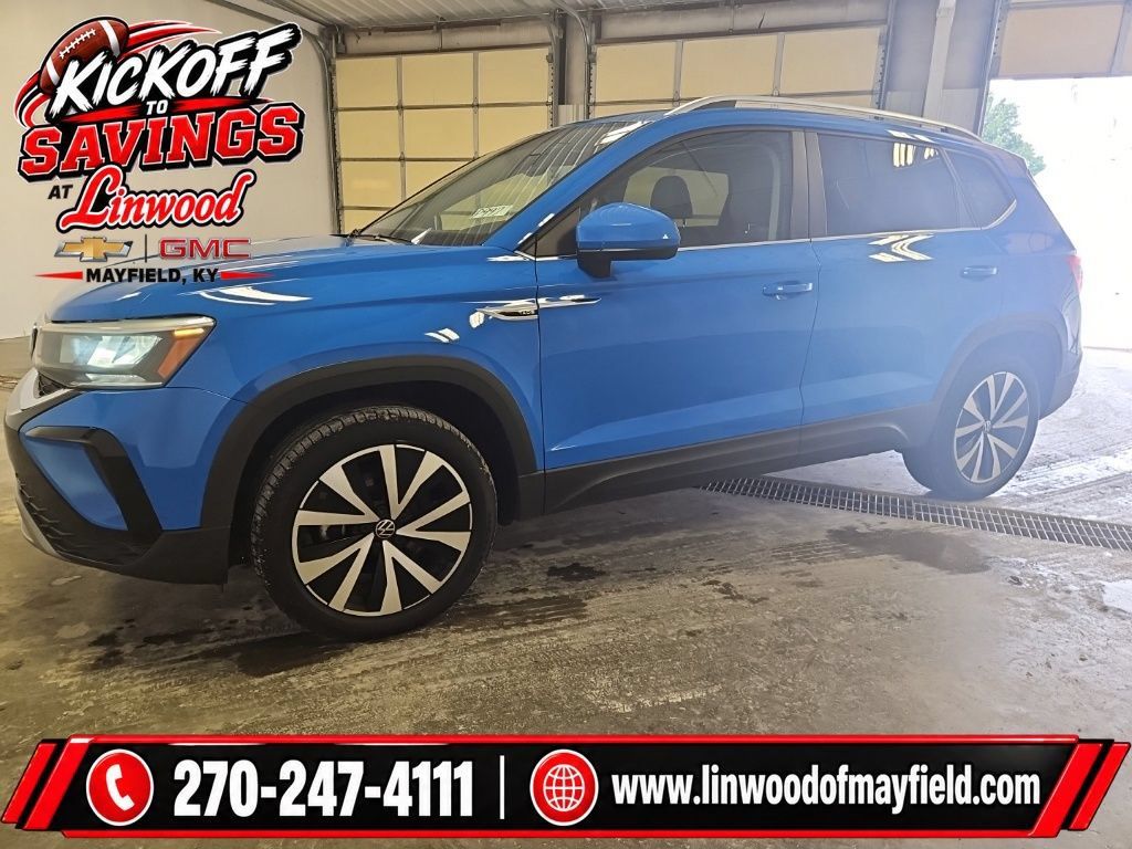Used 2022 Volkswagen Taos SE AWD/4WD image 5