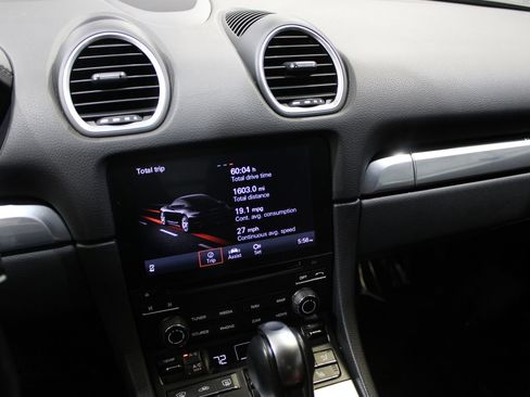 Used 2019 Porsche 718 Cayman S RWD image 28