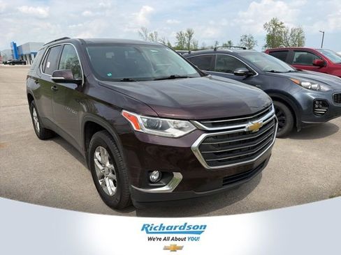 Used 2020 Chevrolet Traverse LT AWD/4WD image 1