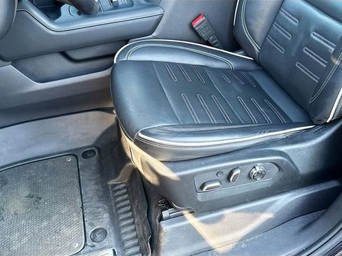 Used 2022 GMC Sierra 1500 AT4X image 20