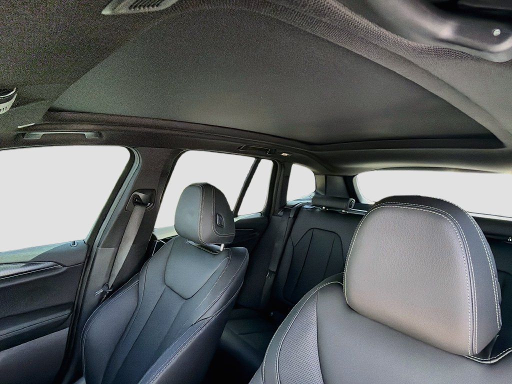 Used 2022 BMW X3 sDrive30i w/ M Sport Package 2 RWD image 26