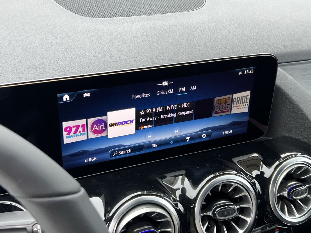 Certified 2026 Mercedes-Benz GLA 250 4MATIC image 16