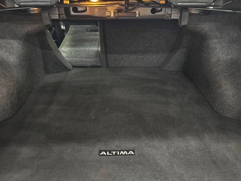 Used 2020 Nissan Altima 2.5 SV FWD image 39