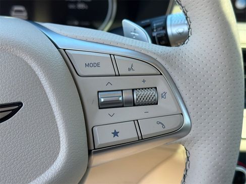New 2026 Genesis G70 2.5T Prestige image 24