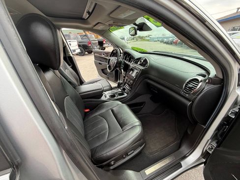 Used 2017 Buick Enclave Leather w/ Trailering Package AWD/4WD image 14