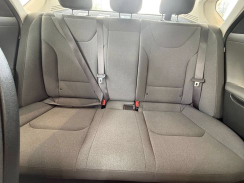 Used 2025 Kia K4 FWD image 37