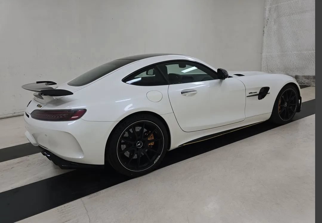 Used 2020 Mercedes-Benz AMG GT R image 3